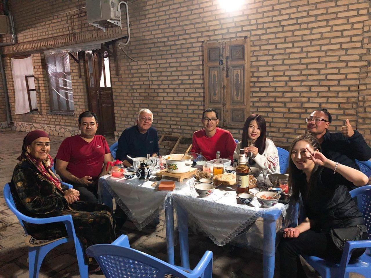 Hotel Umarxon Bukhara Esterno foto