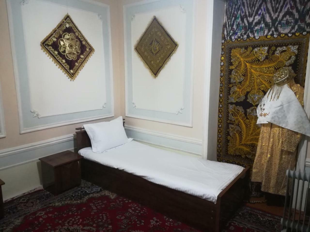 Hotel Umarxon Bukhara Esterno foto