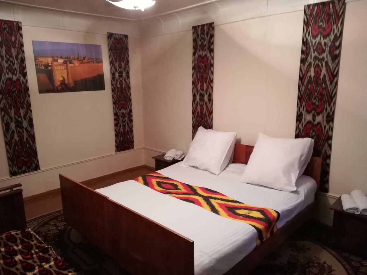 Hotel Umarxon Bukhara Esterno foto